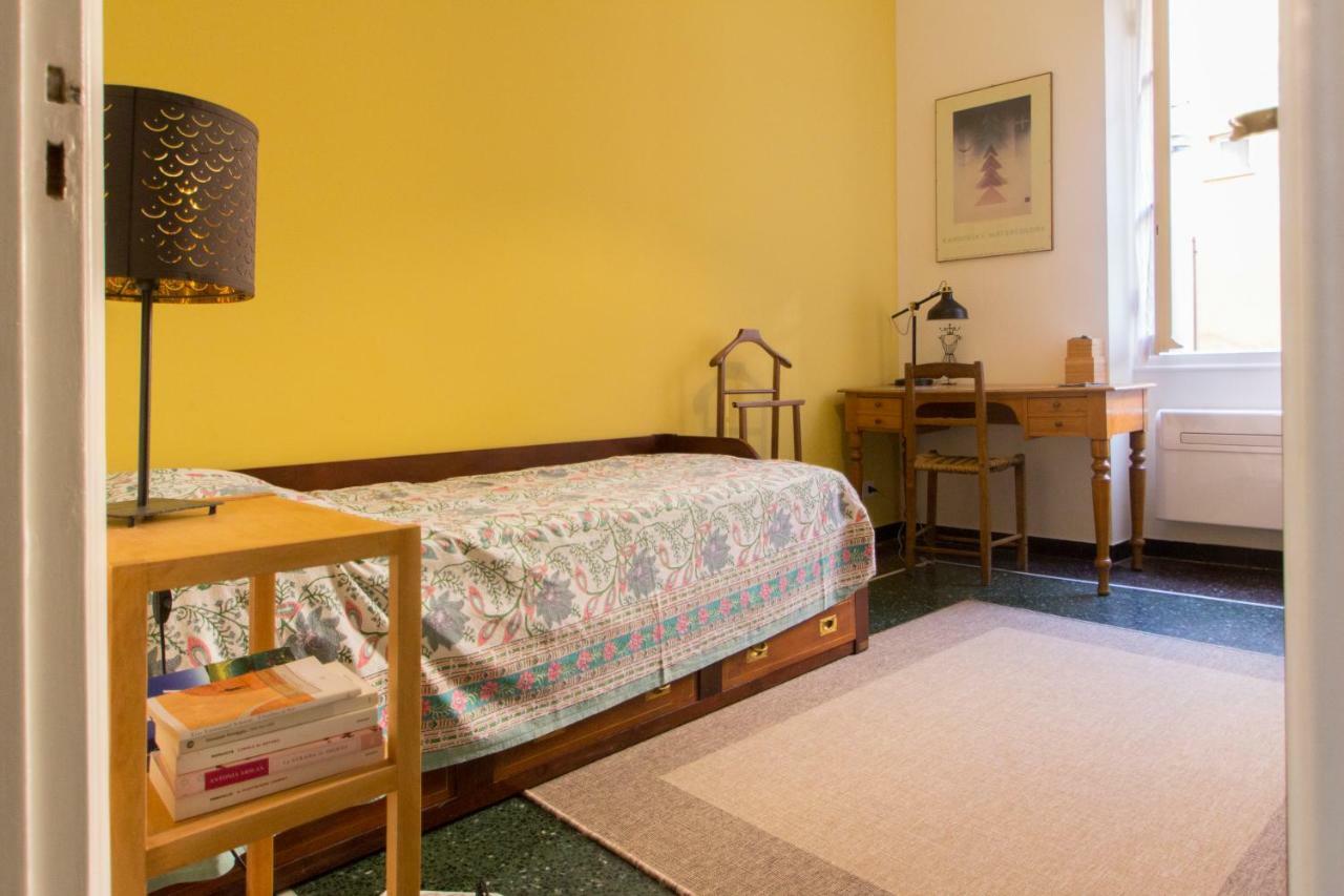 Naima 32 Guest house